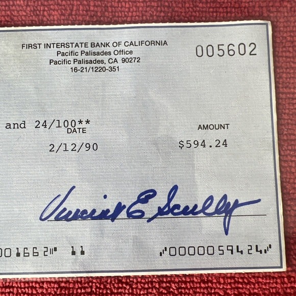 🔥 RARE LA Dodgers VIN SCULLY SIGNED CHECK JSA COA GEM MINT AUTOGRAPH CERTIFIED - Picture 2 of 6